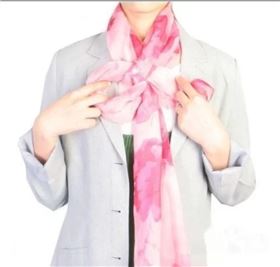 女式圍巾的各種圍法 女式圍巾的各種圍法