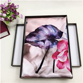 圍巾質量怎么評估&mdash;&mdash;真絲圍巾、真絲絲、圍巾定制