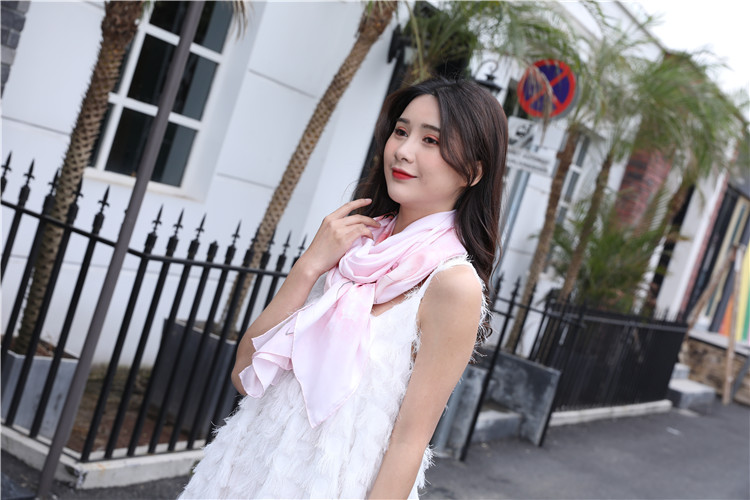 絲巾怎么系 絲巾怎么系