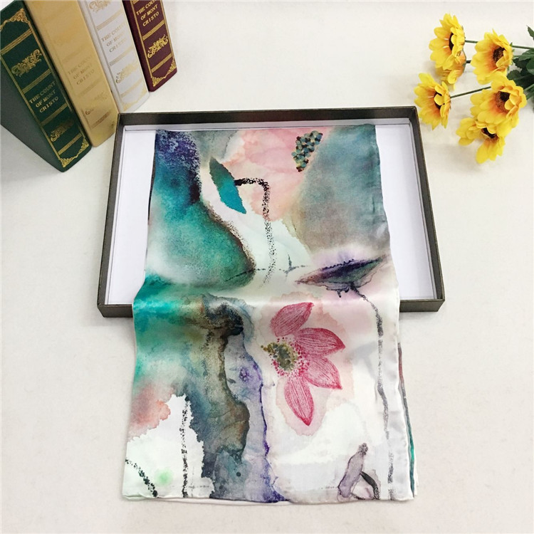 真絲圍巾怎么洗&mdash;&mdash;真絲圍巾、真絲絲巾、圍巾品牌