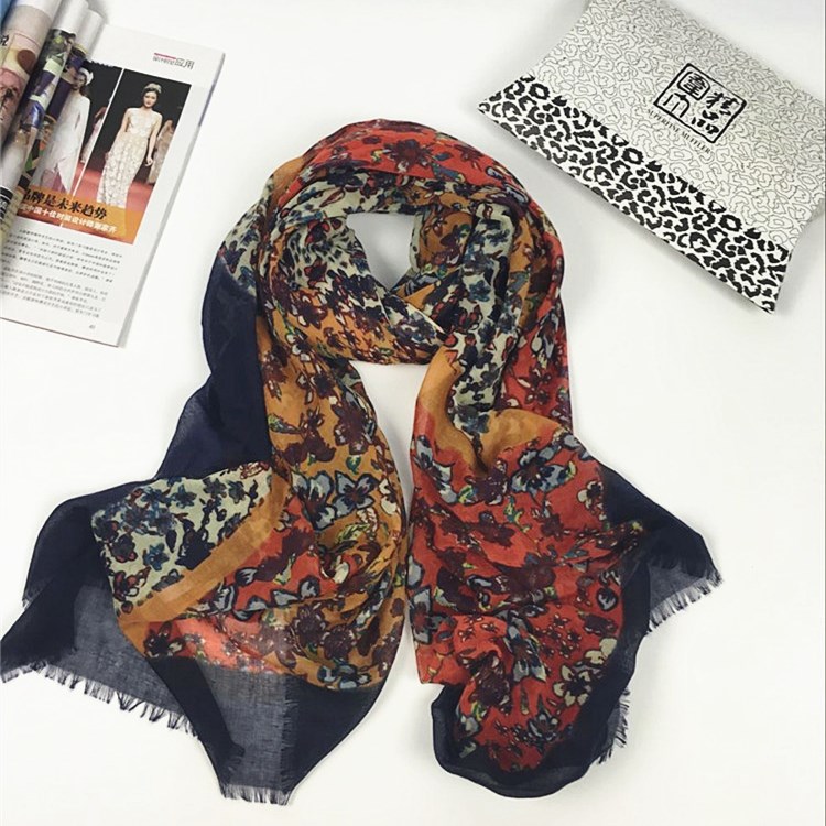 秋冬款碎花巴厘紗圍巾紅橙 秋冬款碎花巴厘紗圍巾紅橙